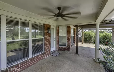 Exterior - 504 Wildberry Dr, Pearl, MS 39208 photo 6 of 14