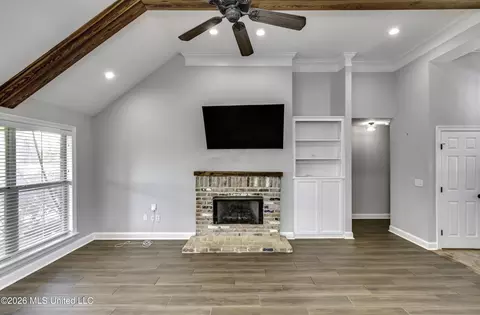 Living - 504 Wildberry Dr, Pearl, MS 39208 photo 1 of 3