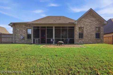 Exterior - 445 Brazos Dr, Brandon, MS 39047 photo 4 of 6