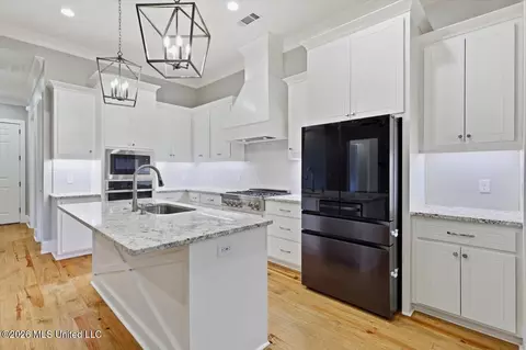 Kitchen - 445 Brazos Dr, Brandon, MS 39047 photo 3 of 3