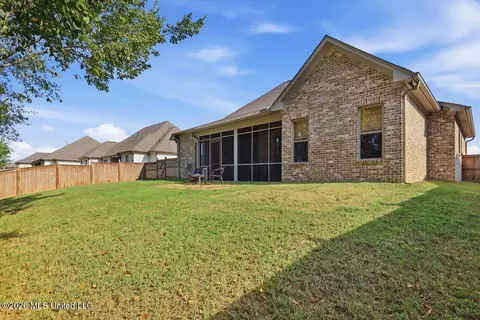 Exterior - 445 Brazos Dr, Brandon, MS 39047 photo 5 of 6