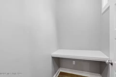 Entry Way - 445 Brazos Dr, Brandon, MS 39047 photo 2 of 3