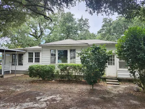 644 Oakleigh Ave, Gulfport, MS 39507