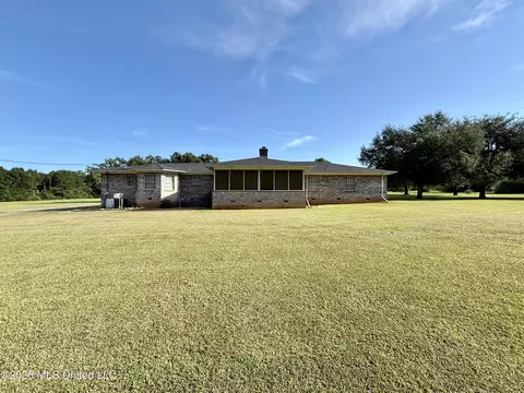 Exterior - 297 Old Magee Rd, Magee, MS 39111 photo 5 of 9