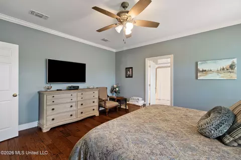 Bedroom - 1189 Kenna Rd, Summit, MS 39666 photo 2 of 8