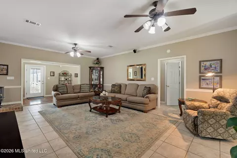 Living - 1189 Kenna Rd, Summit, MS 39666 photo 1 of 1