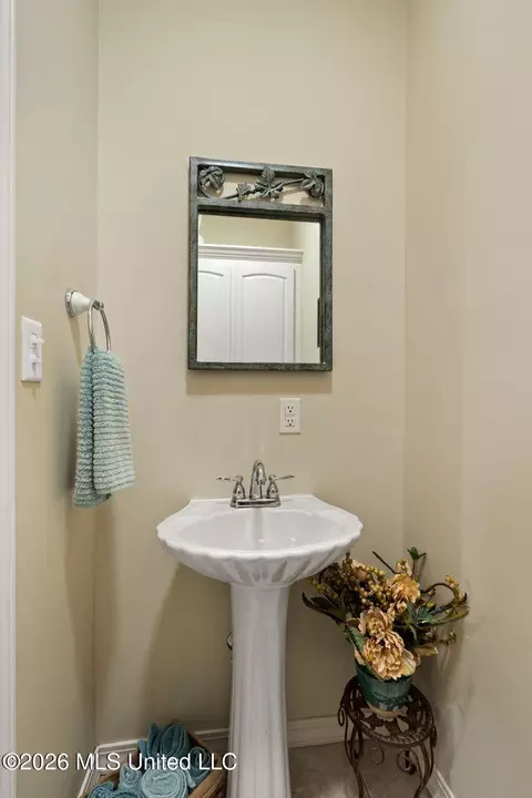 Bath - 1189 Kenna Rd, Summit, MS 39666 photo 1 of 4