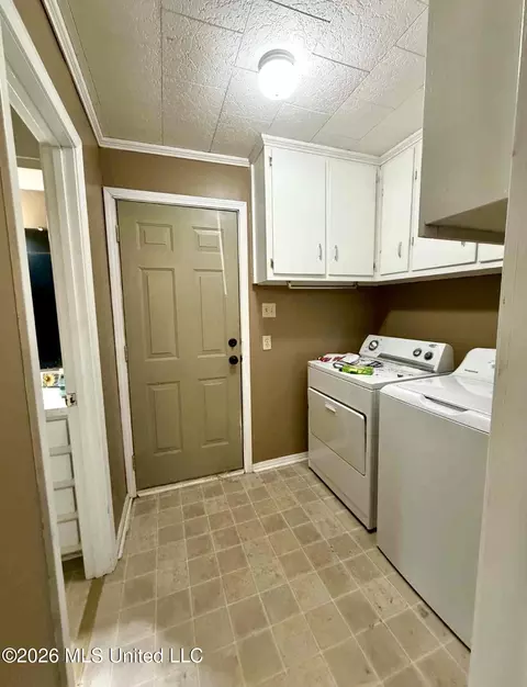 Other - 305 Albert St, Brookhaven, MS 39601 photo 2 of 2