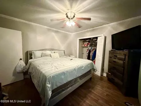 Bedroom - 305 Albert St, Brookhaven, MS 39601 photo 2 of 3