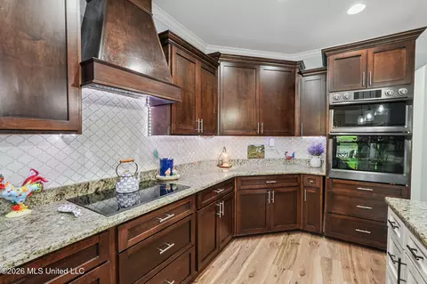 Kitchen - 4578 Mccracken Rd, Hernando, MS 38632 photo 2 of 4