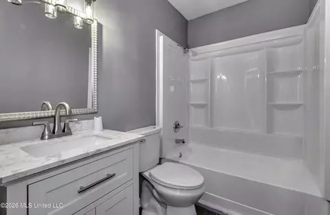Bath - 122 Hull Dr, Magee, MS 39111 photo 2 of 2