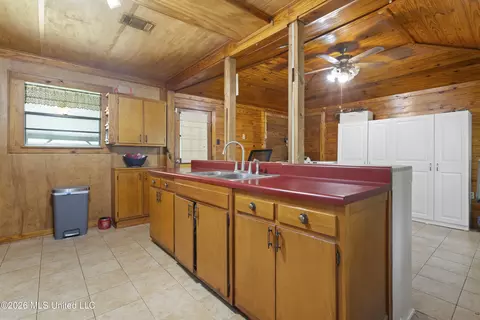 Kitchen - 3506 Phillip St, Moss Point, MS 39563 photo 1 of 3