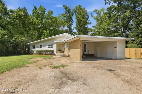 Other - 728 Colonial Cir, Jackson, MS 39211 photo 1 of 10
