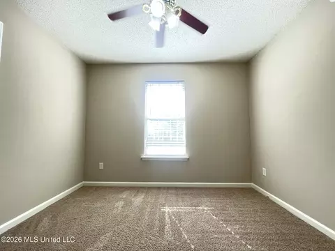 7472 Creekside Dr, Olive Branch, MS 38654 photo 7