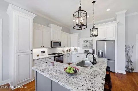 Kitchen - 120 Hampton Trl, Madison, MS 39110 photo 1 of 5