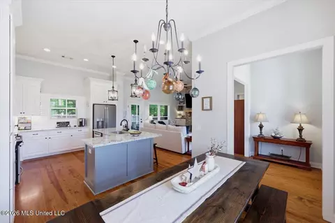 Dining - 120 Hampton Trl, Madison, MS 39110 photo 2 of 2