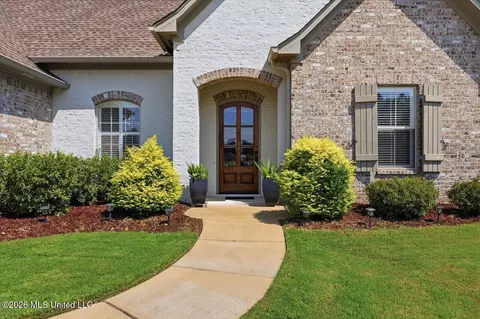 Exterior - 120 Hampton Trl, Madison, MS 39110 photo 3 of 8
