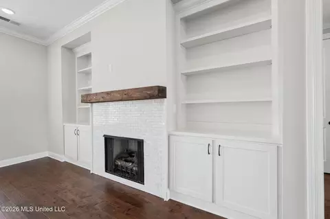 Living - 2275 Livingston Way, Hernando, MS 38632 photo 4 of 4