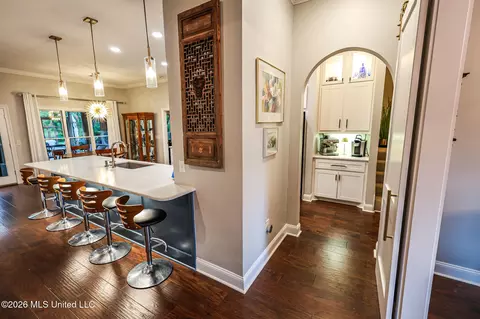 Entry Way - 282 Lighthouse Ln, Brandon, MS 39047 photo 3 of 10