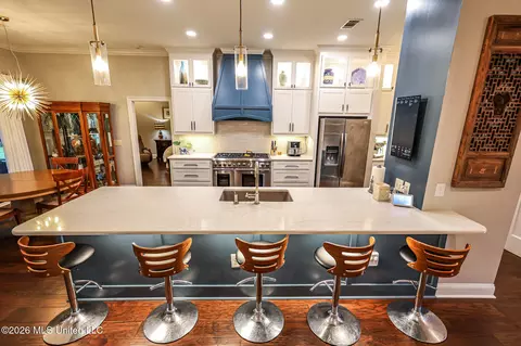 Kitchen - 282 Lighthouse Ln, Brandon, MS 39047 photo 1 of 11