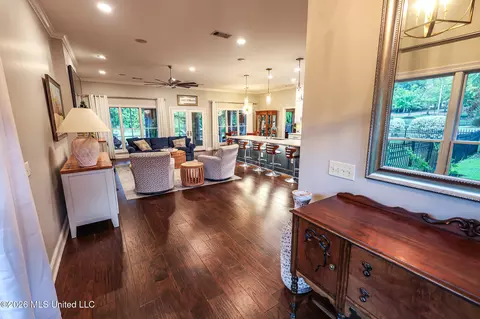 Entry Way - 282 Lighthouse Ln, Brandon, MS 39047 photo 1 of 10