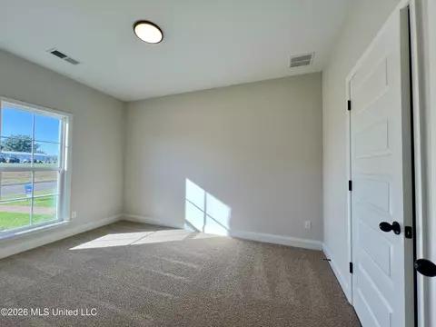 Bedroom - 2144 Scott Meadows Ln, Hernando, MS 38632 photo 3 of 7