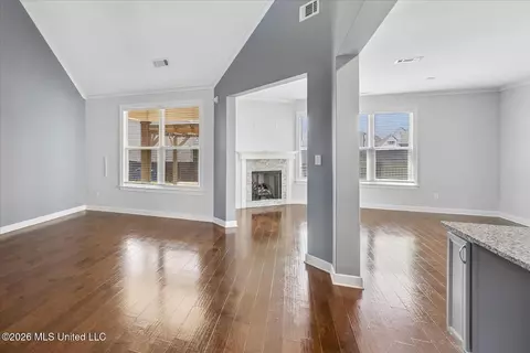Living - 13415 N Fields Ln, Olive Branch, MS 38654 photo 1 of 6