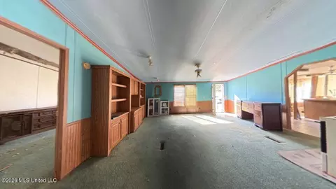Living - 2618 Maclean Rd, Jackson, MS 39209 photo 1 of 1