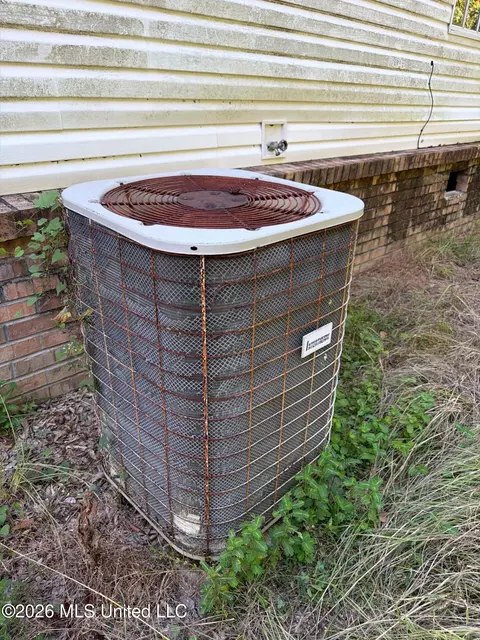Exterior - 2618 Maclean Rd, Jackson, MS 39209 photo 1 of 1