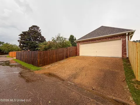 Exterior - 137 Vineyard Blvd, Brandon, MS 39047 photo 8 of 8