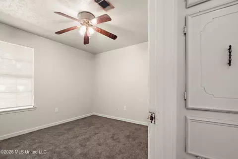 Bedroom - 173 Thousand Oaks Cir, Jackson, MS 39212 photo 1 of 3