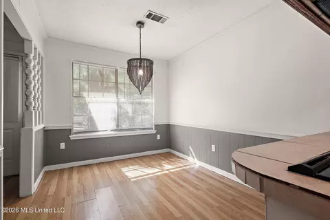 Dining - 173 Thousand Oaks Cir, Jackson, MS 39212 photo 1 of 1