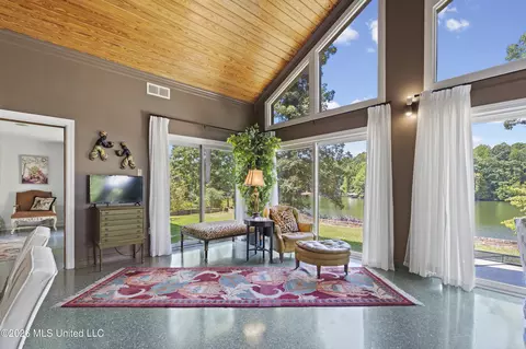 Other - 11360 1st Cypress Cv, Hernando, MS 38632 photo 4 of 18