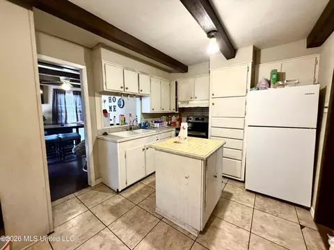 Kitchen - 809 Robertson St, Brookhaven, MS 39601 photo 1 of 2