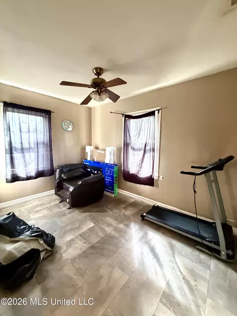 Other - 809 Robertson St, Brookhaven, MS 39601 photo 6 of 8