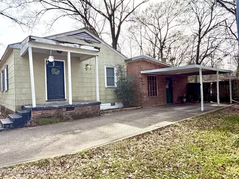 Other - 809 Robertson St, Brookhaven, MS 39601 photo 2 of 8