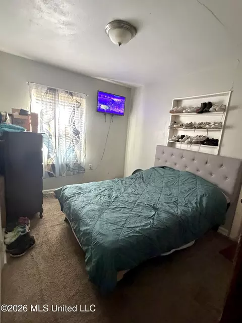 Bedroom - 809 Robertson St, Brookhaven, MS 39601 photo 1 of 1