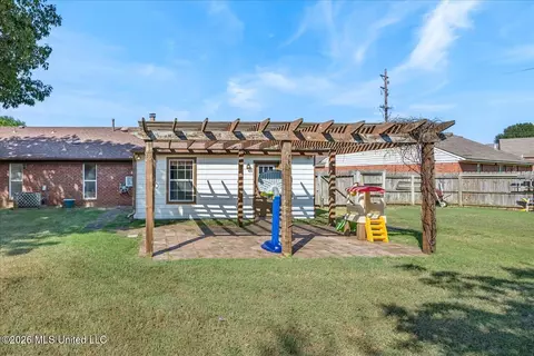 Other - 10475 Oak Leaf Dr, Olive Branch, MS 38654 photo 4 of 7