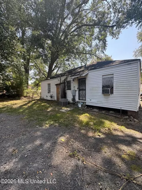 Exterior - 232 Mitchell Ave, Jackson, MS 39216 photo 3 of 3