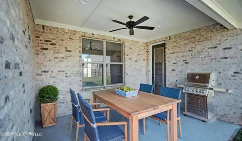 Entry Way - 447 Baleigh Way, Canton, MS 39046 photo 1 of 6