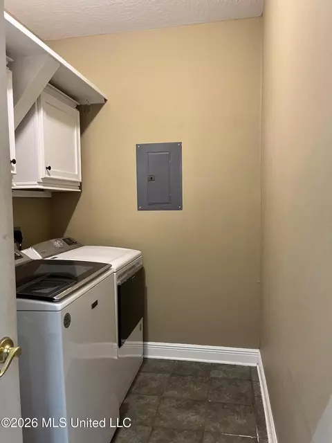9248 Taylor Dr, Biloxi, MS 39532 photo 9