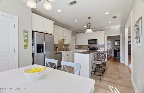 Kitchen - 116 Weldon Dr, Madison, MS 39110 photo 4 of 4