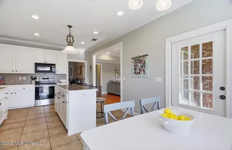 Other - 116 Weldon Dr, Madison, MS 39110 photo 8 of 12