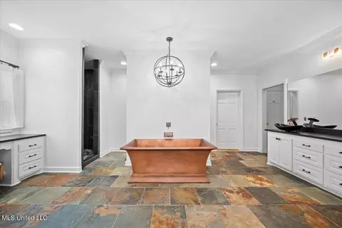Bath - 1951 E 3rd St, Forest, MS 39074 photo 3 of 10