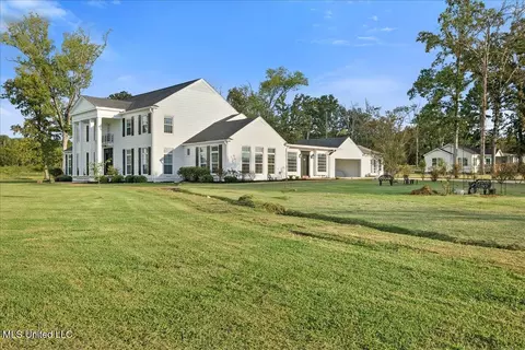Exterior - 1951 E 3rd St, Forest, MS 39074 photo 6 of 17