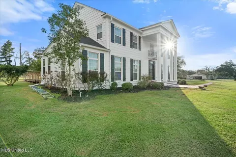 Exterior - 1951 E 3rd St, Forest, MS 39074 photo 4 of 17