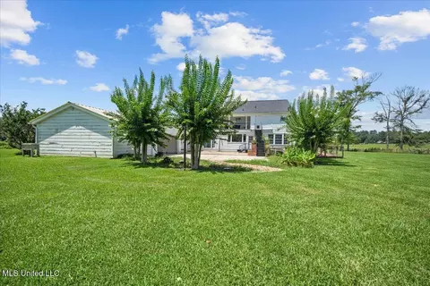 Exterior - 1951 E 3rd St, Forest, MS 39074 photo 13 of 17