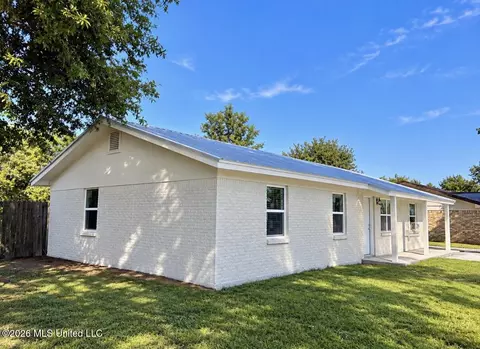 204 Perry Dr, Lyon, MS 38645 photo 8