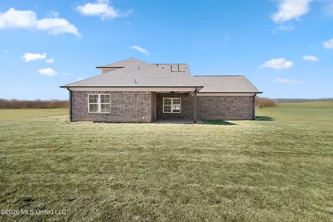 Exterior - 297 Kason Scott Rd, Hernando, MS 38632 photo 6 of 8