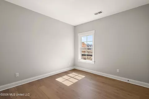 Bedroom - 297 Kason Scott Rd, Hernando, MS 38632 photo 3 of 4